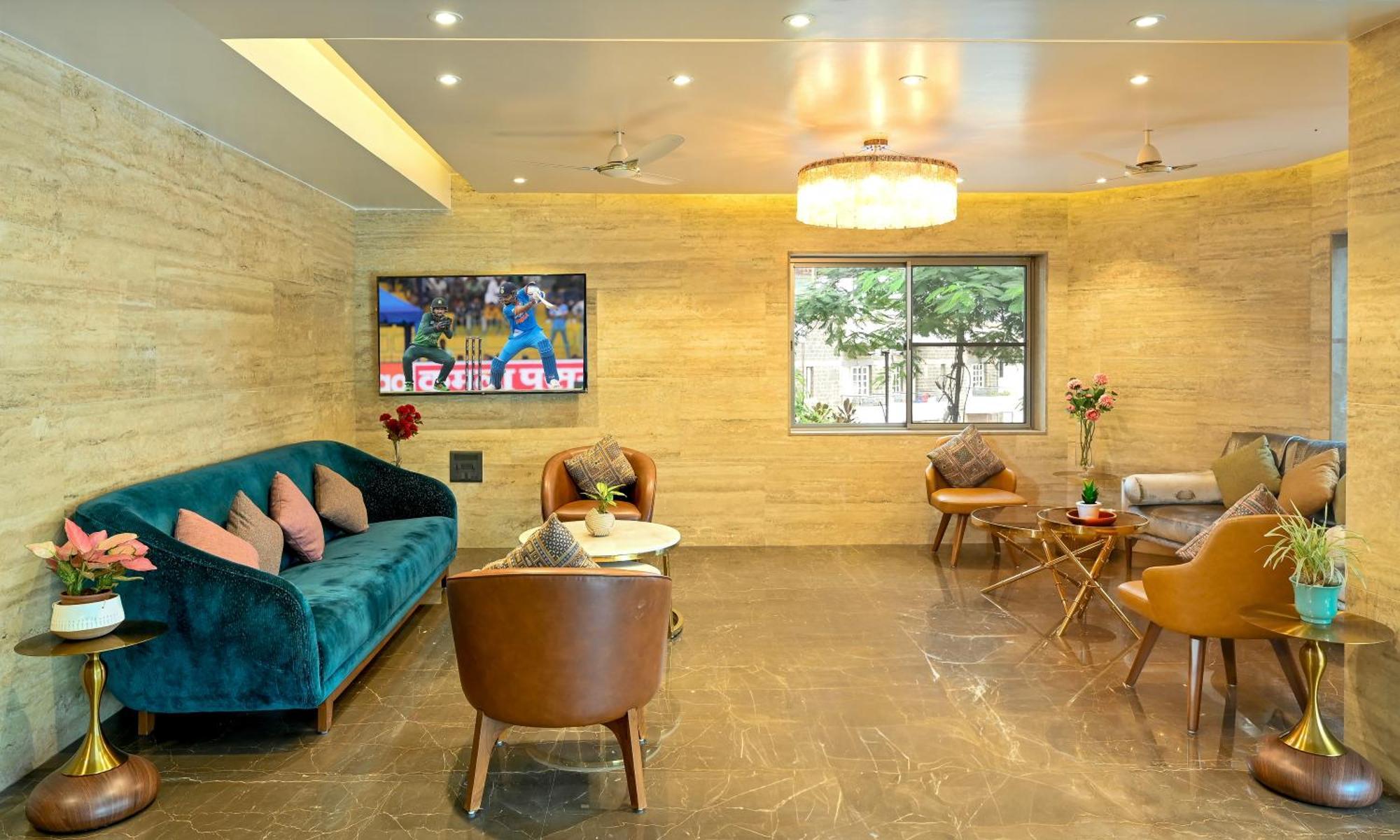 Maharaja Regency Otel Satara Dış mekan fotoğraf